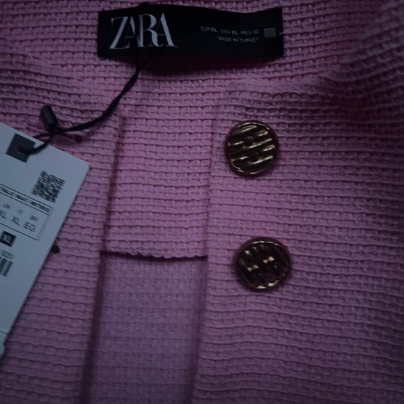 11/11 sale! Cropped Zara overcoat — perfect for Valentine’s/Galentine’s Day!💗 - Picture 3 of 8